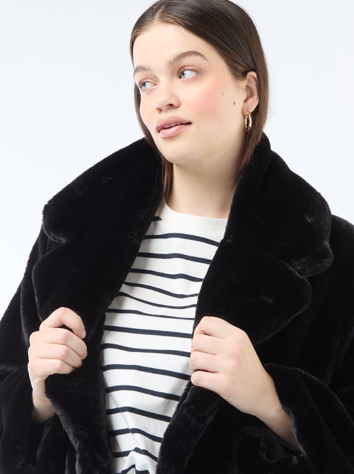 Manteau long imitation fourrure - Kiabi