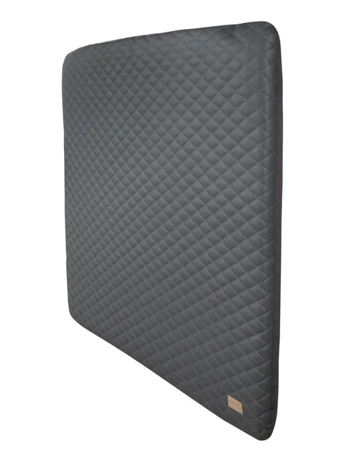 Matelas à langer matelassé déperlant en cuir PU 'Luxe' ROBA - Kiabi Matelas à langer matelassé déperlant en cuir PU 'Luxe' ROBA - Kiabi