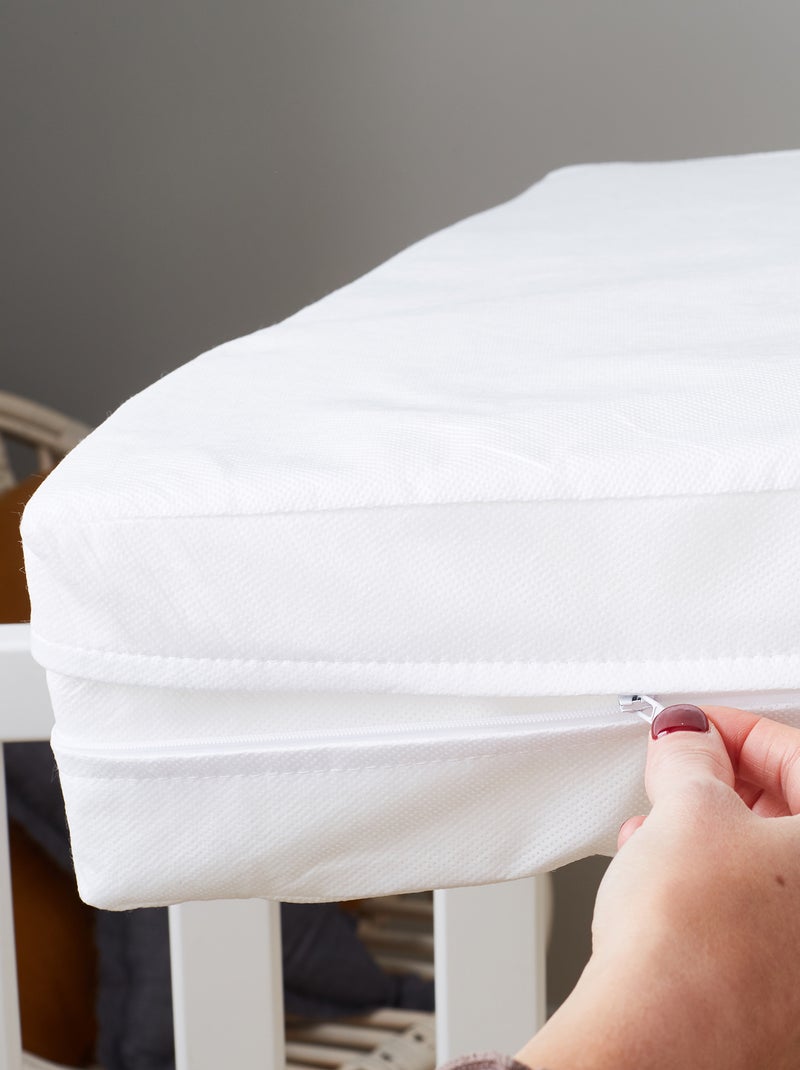 Matrashoes tegen bedwantsen voor baby's WIT - Kiabi