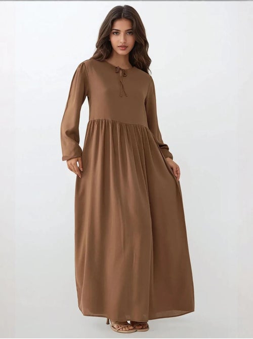 Maxi-jurk met a-vorm en ronde hals hiccup - Kiabi Maxi-jurk met a-vorm en ronde hals hiccup - Kiabi