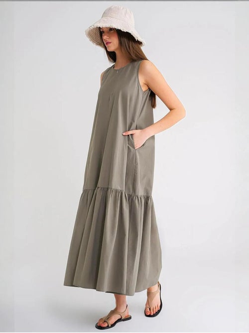 Maxi-jurk met kraag en ruchesdetails mixray - Kiabi Maxi-jurk met kraag en ruchesdetails mixray - Kiabi