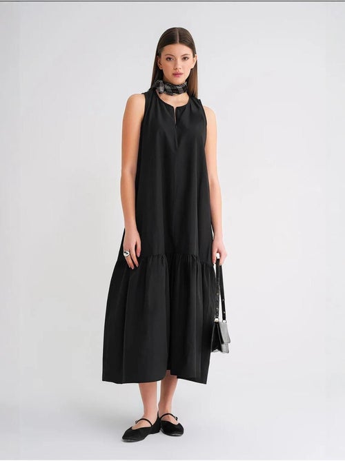 Maxi-jurk met kraag en ruchesdetails mixray - Kiabi Maxi-jurk met kraag en ruchesdetails mixray - Kiabi