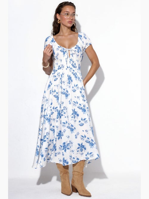 Maxi-jurk van viscose met bloemenprint busem - Kiabi Maxi-jurk van viscose met bloemenprint busem - Kiabi