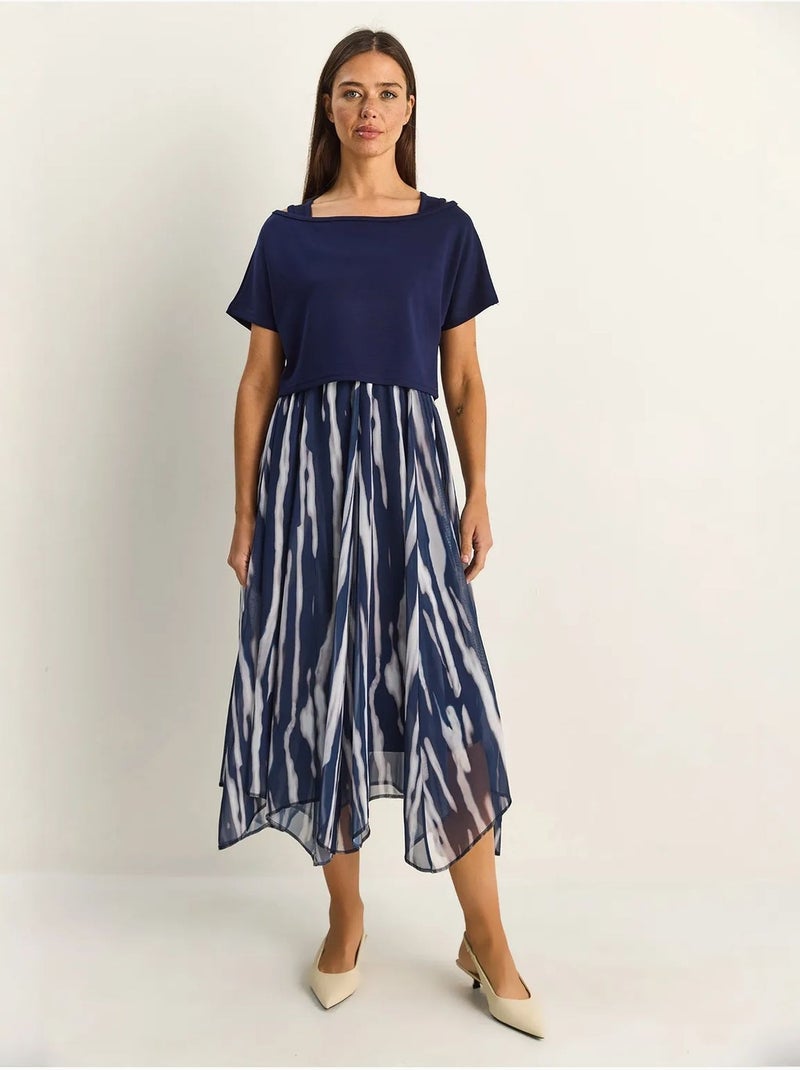 Midi-jurk met abstracte print en boothals lucci Marineblauw - Kiabi
