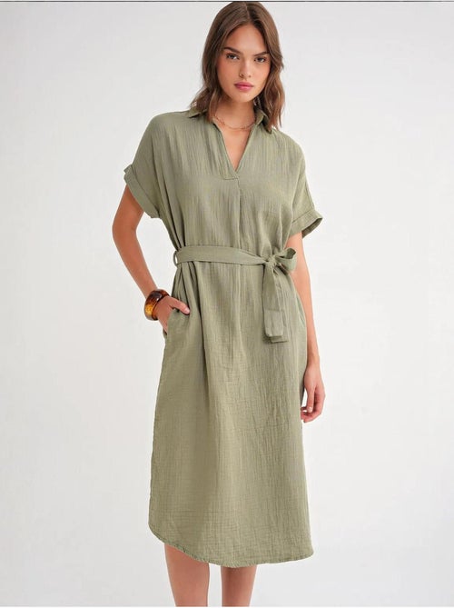 Midi-jurk met ceintuur en korte mouwen mixray - Kiabi Midi-jurk met ceintuur en korte mouwen mixray - Kiabi