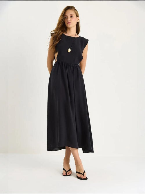 Midi-jurk met cut-outdetails lucci - Kiabi Midi-jurk met cut-outdetails lucci - Kiabi