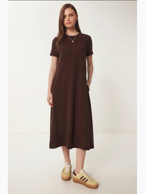 Midi-jurk met korte mouwen en ronde hals istanbul - Kiabi Midi-jurk met korte mouwen en ronde hals istanbul - Kiabi