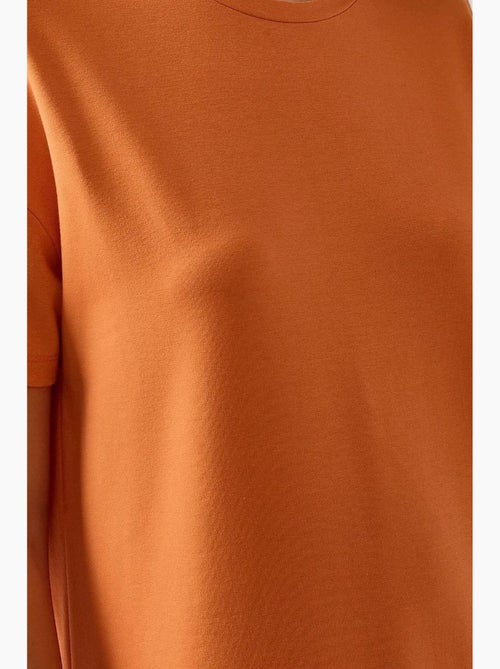 Midi-jurk met relaxte pasvorm en ronde hals hiccup - Kiabi Midi-jurk met relaxte pasvorm en ronde hals hiccup - Kiabi