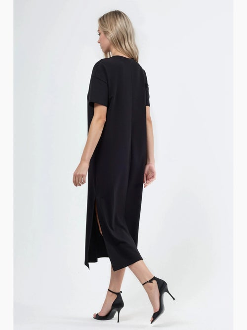 Midi-jurk met relaxte pasvorm en ronde hals hiccup - Kiabi Midi-jurk met relaxte pasvorm en ronde hals hiccup - Kiabi