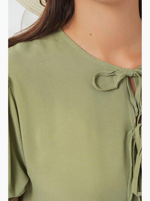 Midi-jurk met striksluiting bdart - Kiabi Midi-jurk met striksluiting bdart - Kiabi
