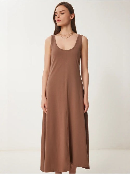 Midi-jurk met u-hals istanbul - Kiabi Midi-jurk met u-hals istanbul - Kiabi