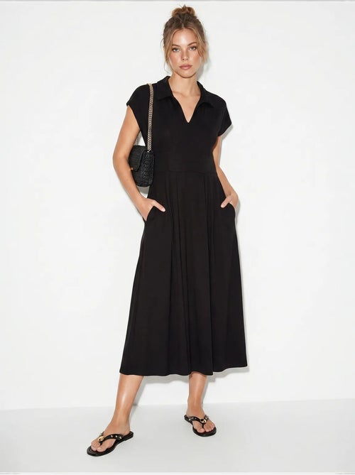 Midi-jurk van jersey in a-lijn met polokraag lucci - Kiabi Midi-jurk van jersey in a-lijn met polokraag lucci - Kiabi