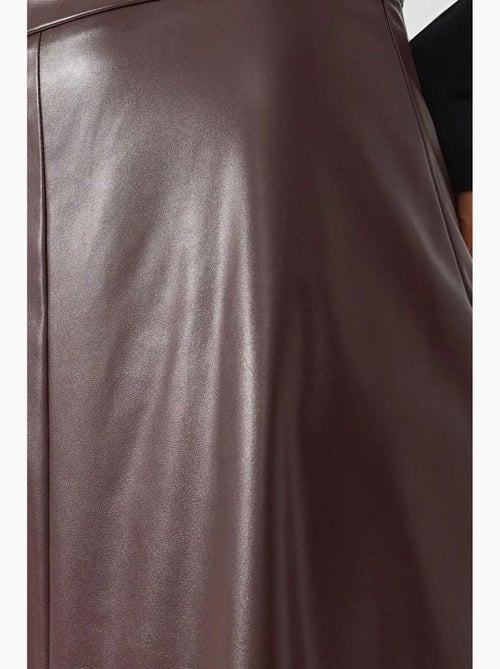 Midi-rok van imitatieleer met hoge taille hiccup - Kiabi Midi-rok van imitatieleer met hoge taille hiccup - Kiabi