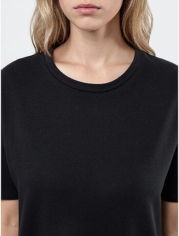 Midi t-shirt-jurk met ronde hals busem