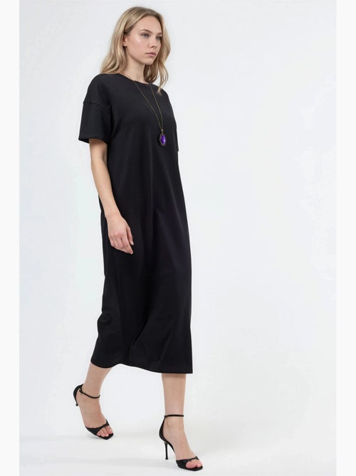 Midi t-shirt-jurk met ronde hals busem - Kiabi Midi t-shirt-jurk met ronde hals busem - Kiabi