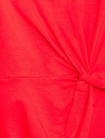 Midi T-shirtjurk met decoratieve knoop vooraan