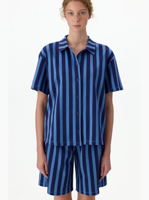 Midnight gestreepte pyjamaset met kortemouwenhemd en short penti - Kiabi Midnight gestreepte pyjamaset met kortemouwenhemd en short penti - Kiabi