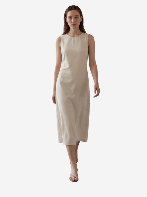 Mijn mode mouwloze maxi-jurk met u-kraag en uitsnijdingen my fashion - Kiabi Mijn mode mouwloze maxi-jurk met u-kraag en uitsnijdingen my fashion - Kiabi