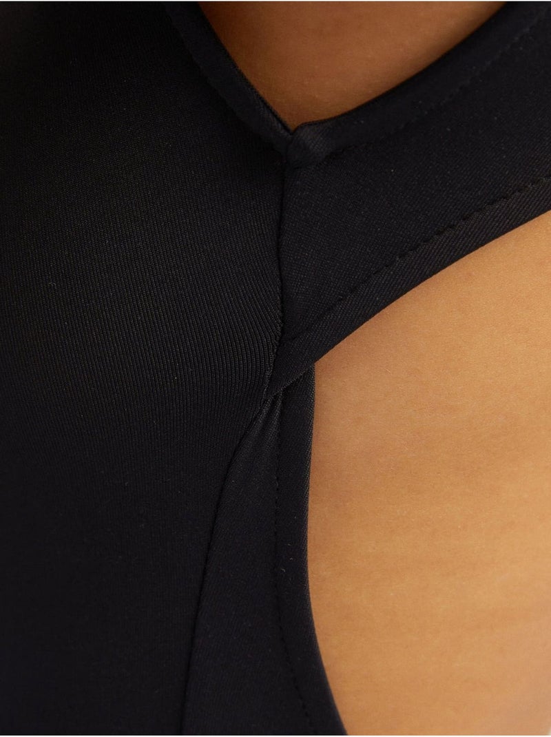Mini bodyconjurk met ronde hals, kapmouwen en uitsparing op de rug hiccup Zwart - Kiabi