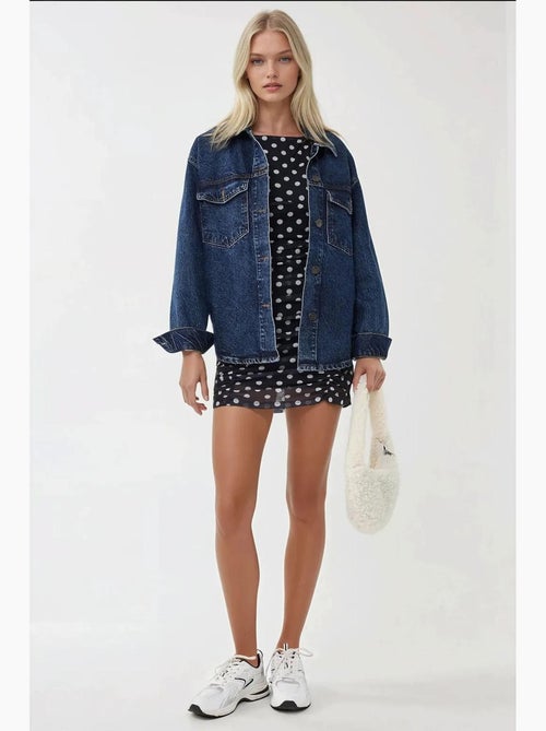 Mini-bodyconjurk met stippenprint en boothals hiccup - Kiabi Mini-bodyconjurk met stippenprint en boothals hiccup - Kiabi