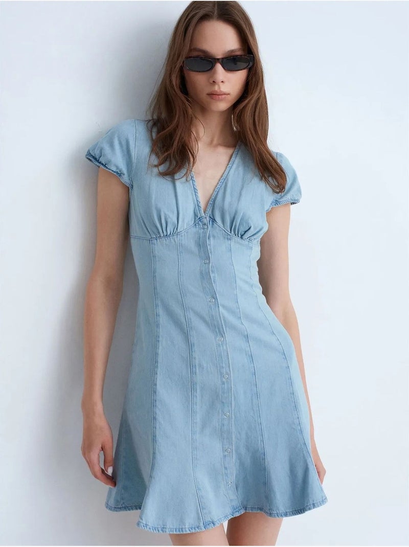 Mini denim jurk in a-lijn dilvin Lichtblauw - Kiabi