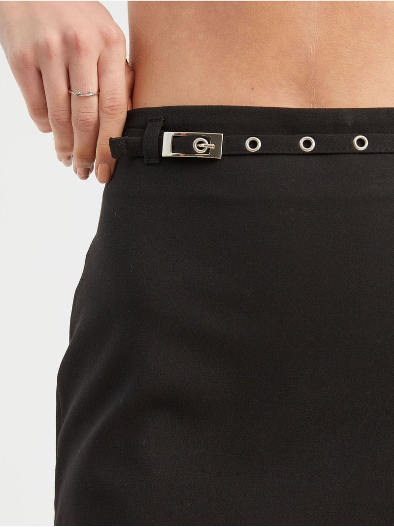 Mini-jupe taille haute avec détail ceinture hiccup Noir - Kiabi