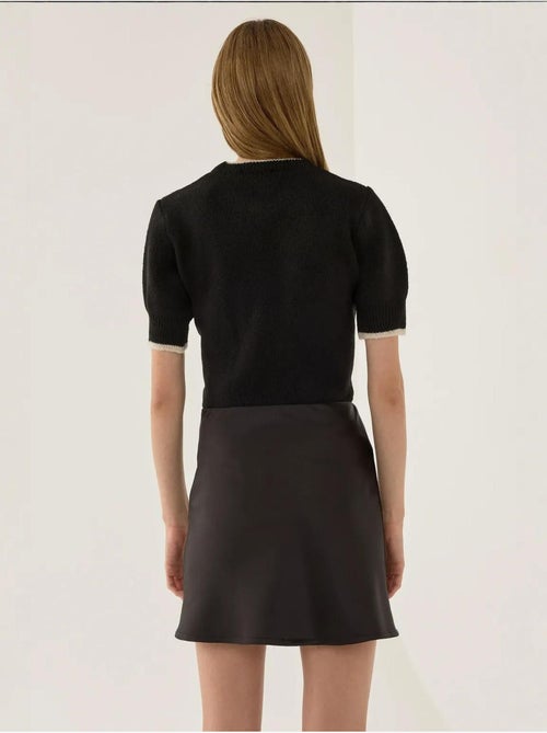 Mini-jupe unie en satin - Kiabi