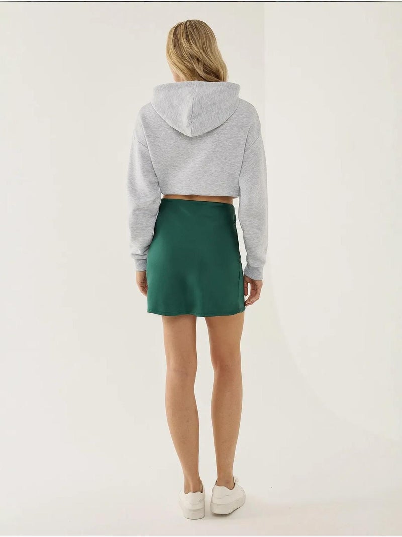 Mini-jupe unie en satin Vert - Kiabi