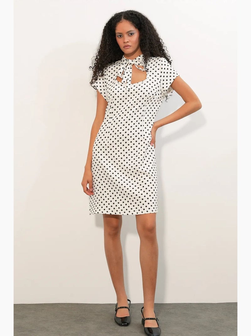 Mini-jurk in a-lijn met polkadots en strik bdart Gebroken wit - Kiabi