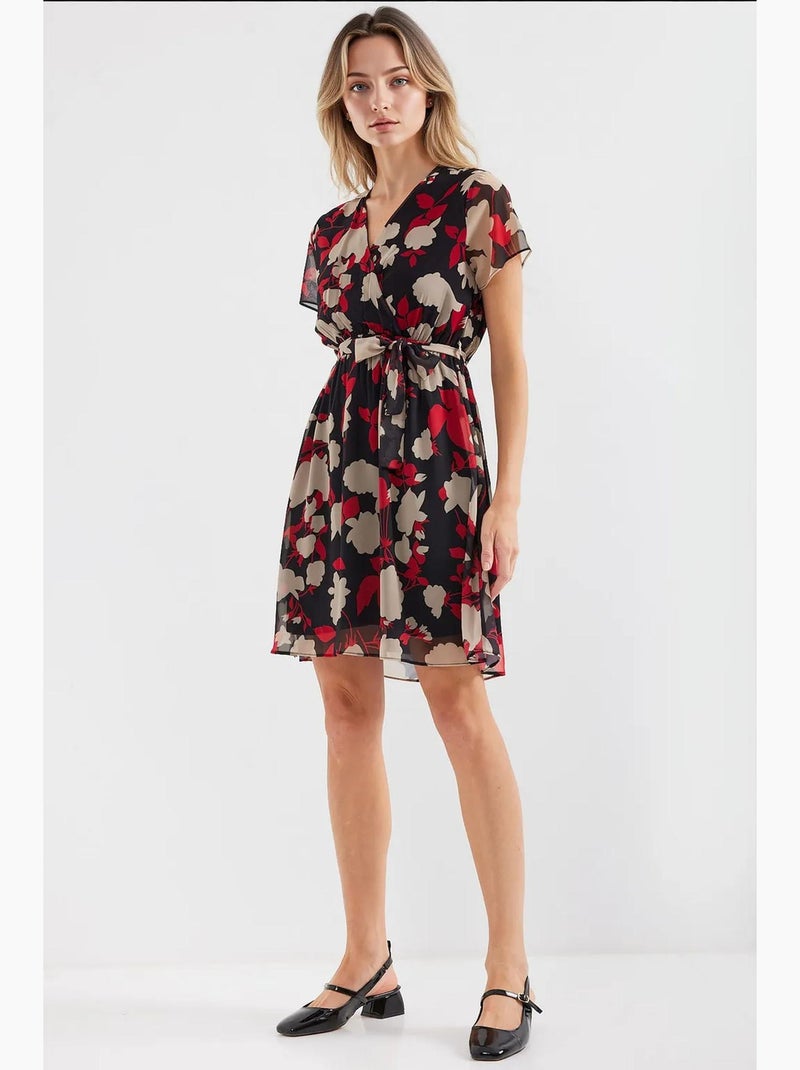 Mini-jurk met bloemenprint, v-hals en ceintuur bdart Bordeauxrood - Kiabi