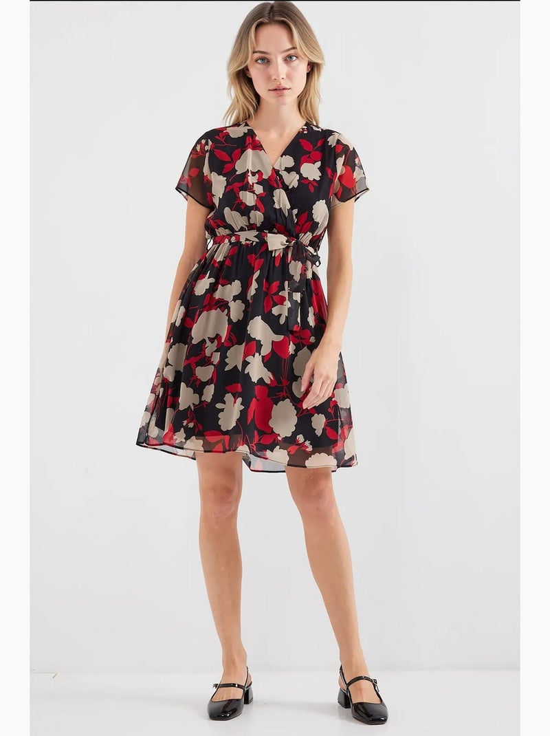 Mini-jurk met bloemenprint, v-hals en ceintuur bdart Bordeauxrood - Kiabi