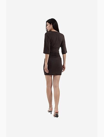 Mini jurk met ronde hals en smokdetails busem
