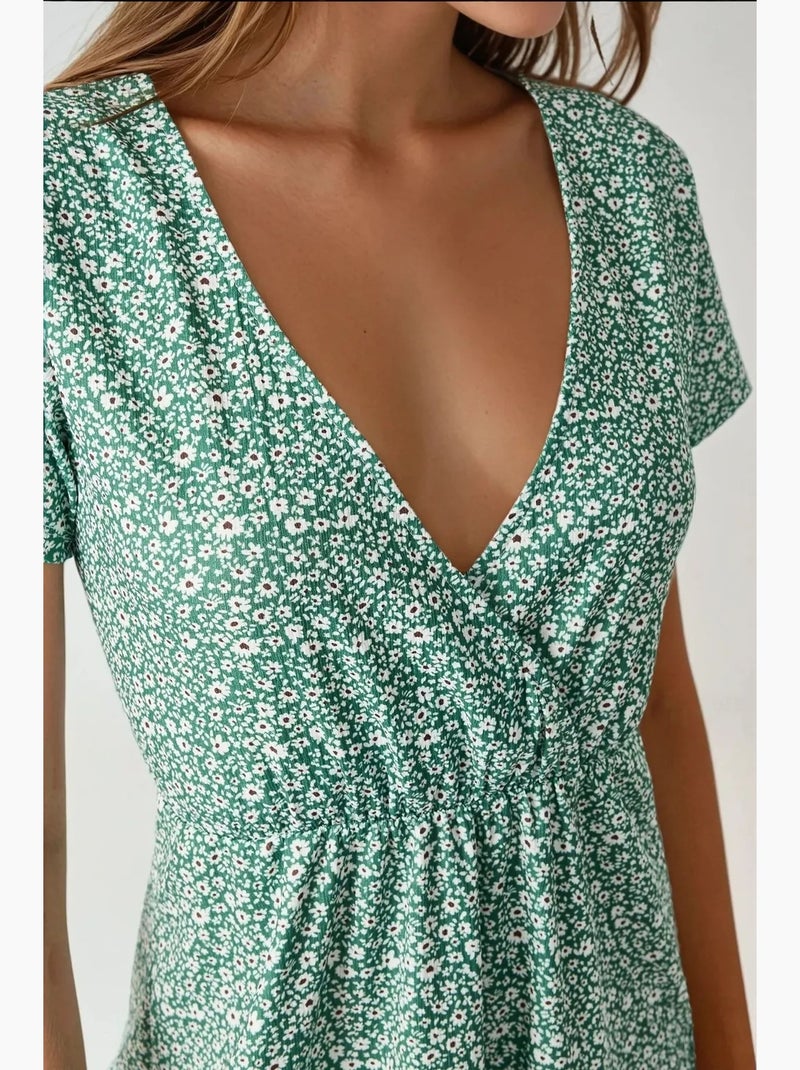 Mini-jurk met v-hals en kleine bloemenprint, hiccup Groen - Kiabi