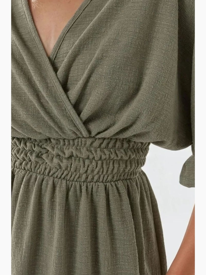 Mini-jurk met v-hals en textuur hiccup Pastelgroen - Kiabi