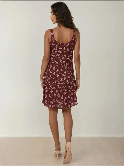 Mini-robe ajustée imprimée à col en u hiccup - Kiabi Mini-robe ajustée imprimée à col en u hiccup - Kiabi