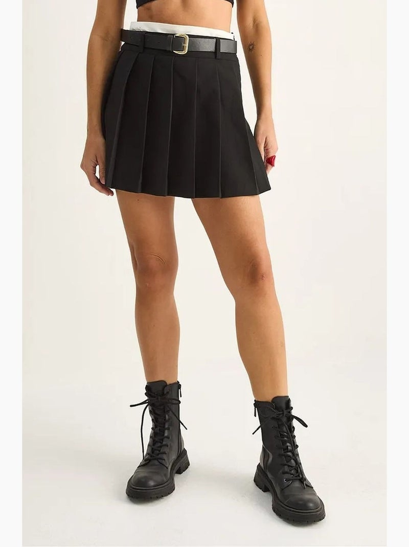 Mini skort met hoge taille en riem lucci Zwart - Kiabi