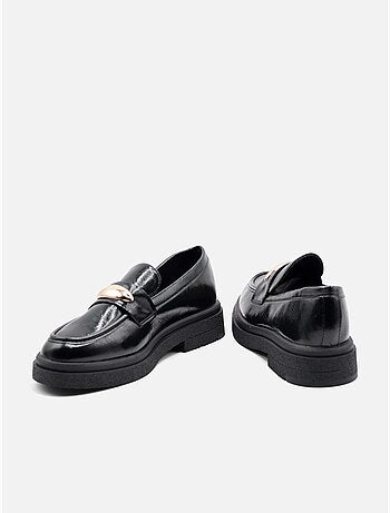 Mocassins à finition brillante
