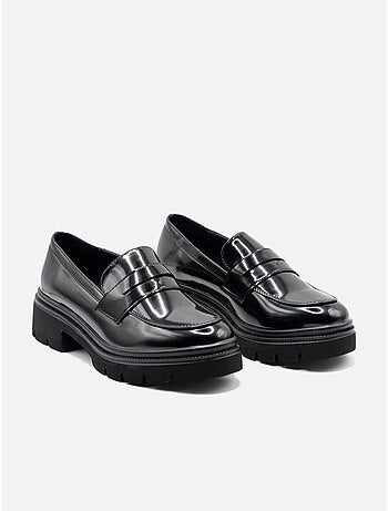 Mocassins à finition brillante