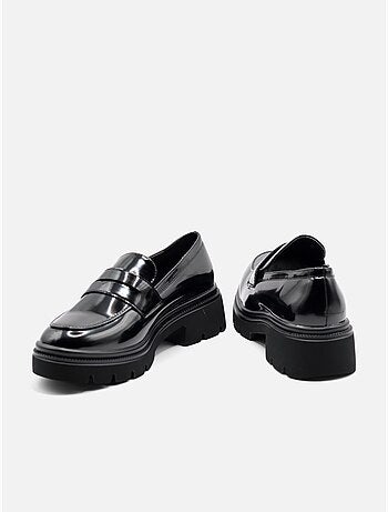 Mocassins à finition brillante