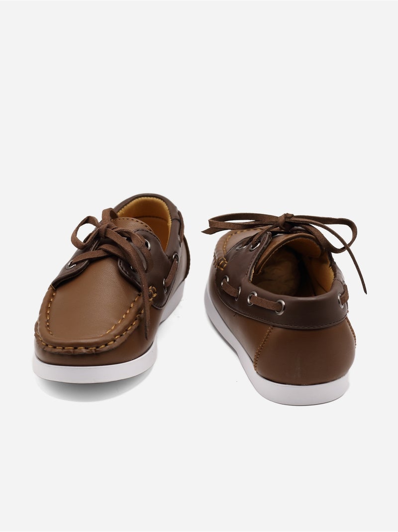 Mocassins a lacets Camel - Kiabi