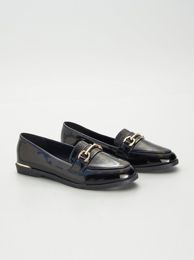 Mocassins avec détails dorés en vernis Noir - Kiabi