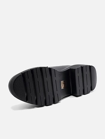 Mocassins met dikke zool