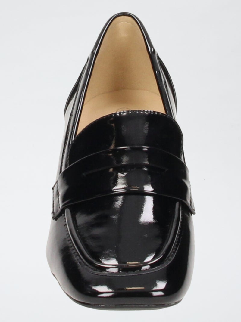 Mocassins vernis avec brides fantaisies Noir - Kiabi