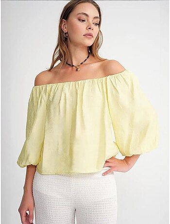 Modaalmix blouse met madonnakraag en ruchesdetail mixray