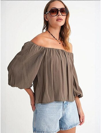 Modaalmix blouse met madonnakraag en ruchesdetail mixray