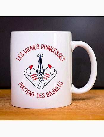 Mok LES VRAIES PRINCESSES PORTENT DES BASKETS