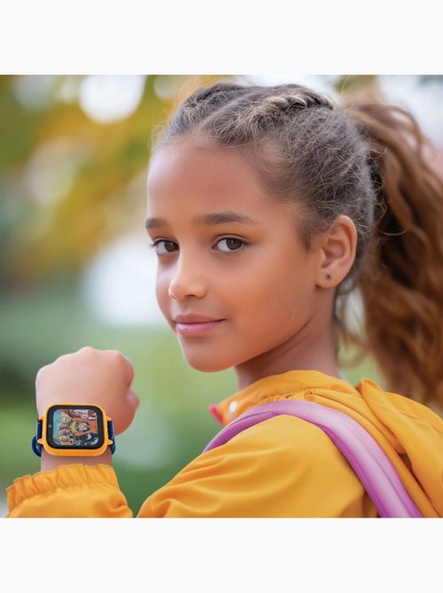 Montre bluetooth avec écran couleurs naruto avec camera et carte mémoire de 8 go - Kiabi Montre bluetooth avec écran couleurs naruto avec camera et carte mémoire de 8 go - Kiabi