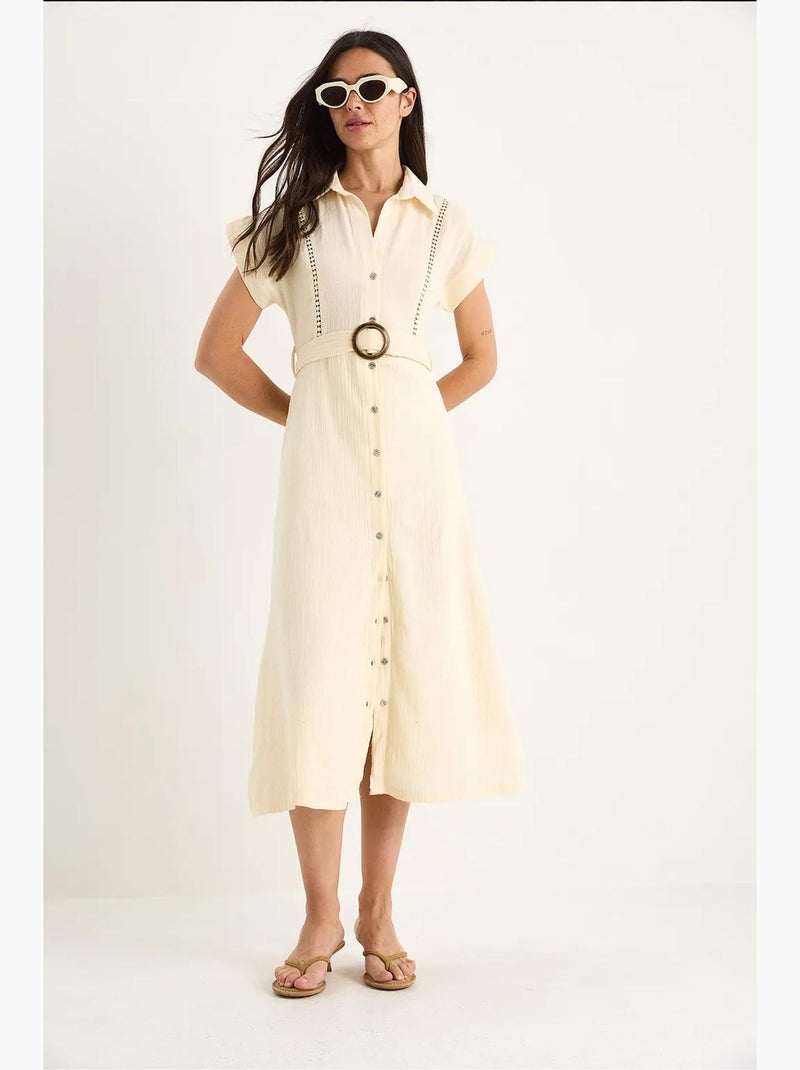 Mousseline jurk met kantdetail, knoopsluiting, riem en voering lucci Crème - Kiabi
