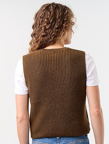 Mouwloos gilet met ronde hals van grof gebreid