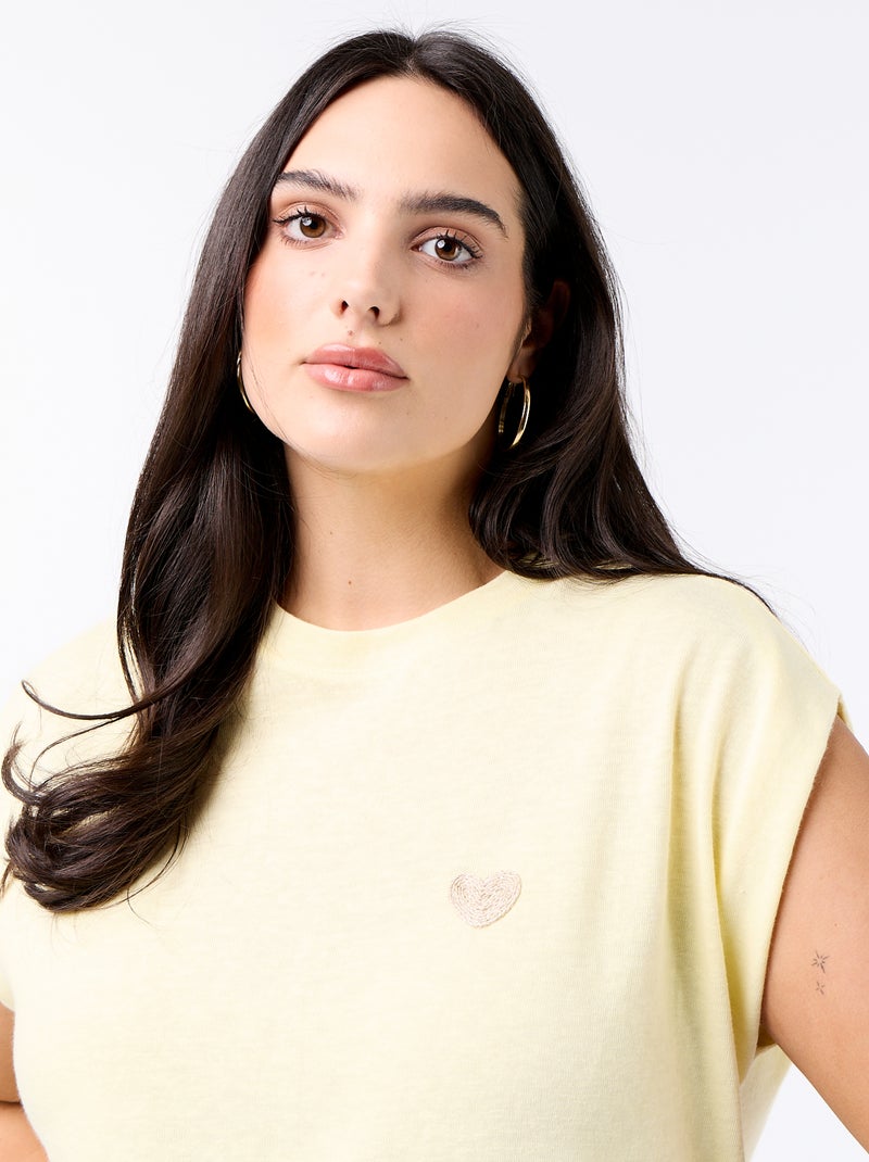 Mouwloos T-shirt van jerseytricot met klein borstborduurwerk Geel - Kiabi